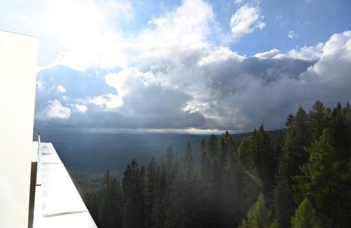 Strbske Pleso Apartamento | Luxusný apartmán v Hoteli Panorama s výhľadom na hory