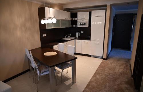 Strbske Pleso Apartamento | Luxusný apartmán v Hoteli Panorama s výhľadom na hory