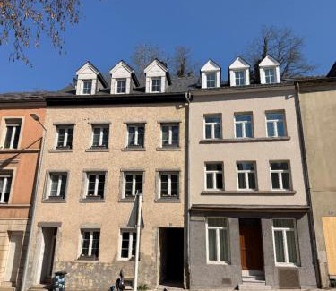 Ville Haute Apartamento | Luxxy Guesthouse