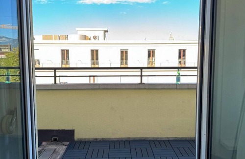 Lucerne Apartamento | Luzern Apartment: Balcony, City Views & Netflix