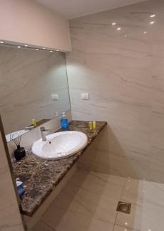 Amman Apartamento | LV luxury apartment Deir Ghbar