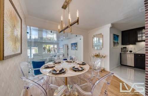 Victoria Park Casa | Floridita 5 Bedroom/Heated Pool/Tiki/Outdoor Oasis