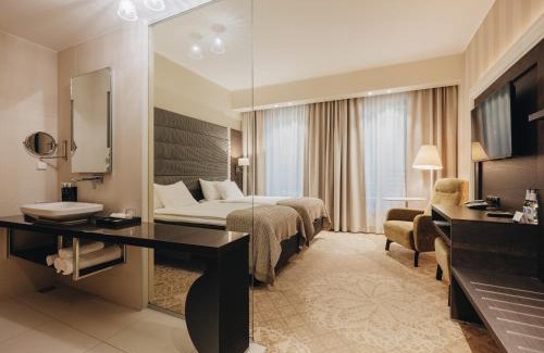 Old Town Hotel | Lydia Hotel