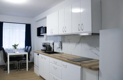 Kobylisy Apartamento | LYLY APARTMENT - Free Private Parking