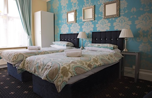 Ascot Hotel | Lyndricks House