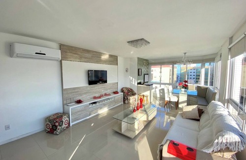 Capao da Canoa Apartamento | Lynemar Shopping Street - direct bookings with me - IG pabloreidoimovel