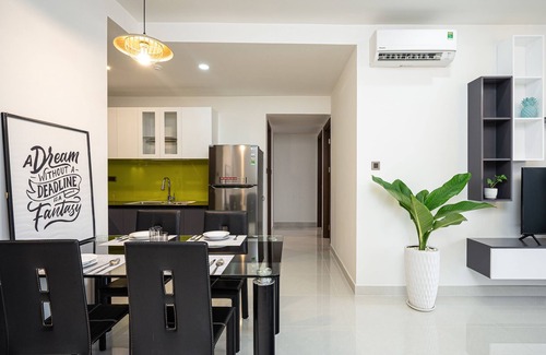 Thu Thiem Apartamento | Lynhapartment-Saigon Royal Residence 2bed Pool Gym