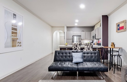 Travis Heights Apartamento | Lynn's Lodging