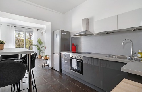 6th Arrondissement Apartamento | Lyon Cite-La suite Passerelle avec balcon-Caluire