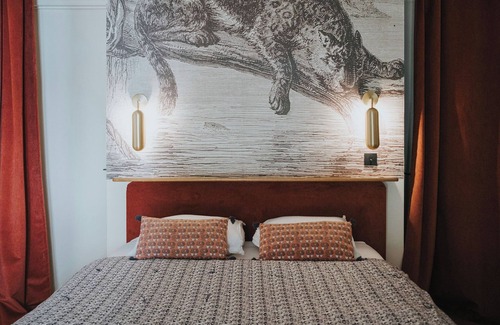 Vernay Casa | Lyon Country House - Tour de Garde