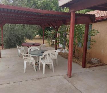 Hesperia Casa | Lyons lovely house