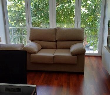 San Jose Obrero Apartamento | Lyrioshomes Apartamento Filpo Rojas , Sevilla