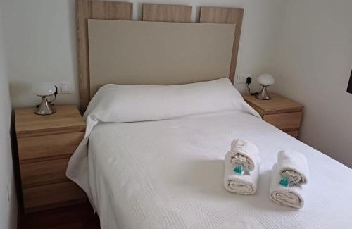 San Jose Obrero Apartamento | Lyrioshomes Apartamento Filpo Rojas , Sevilla