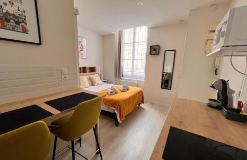 Angers Apartamento | Lysbed - Desjardins