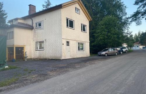 Mantyharju Apartamento | Mäntyharju keskus, yksityishuoneita keittiöllä tai koko 88m2 asunto
