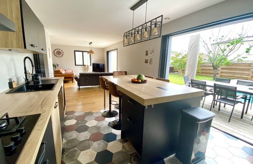 Merignac Casa | Mérignac Centre, Maison de 150m², 5 Chambres, Piscine