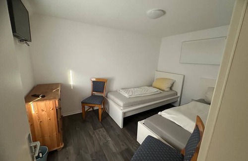 Norten-Hardenberg Casa | Möblierte Monteurzimmer, Ferienwohnung, Haus, Wohnung für 10 Personen
