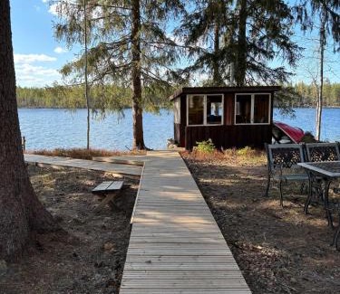 Sonkajarvi Chalet De Esquí | Mökki järvenrannalla