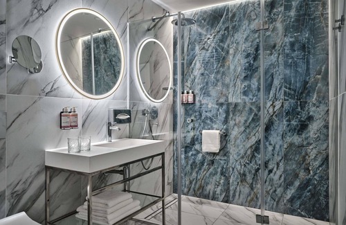 Wroclaw City Center Hotel | Mövenpick Grand Hotel Wroclaw