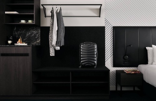 Melbourne Central Business District Hotel | Mövenpick Hotel Melbourne On Spencer