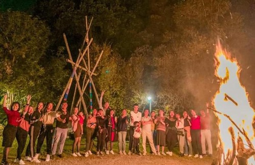 Hoa Binh Casa | Mường Retreat Hòa Bình Rose room trong Bảo tàng Nghệ thuật