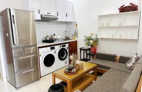 Phuong 6 Apartamento | Mặt tiền Quận 3 - Nhà kính view đẹp - có thang máy