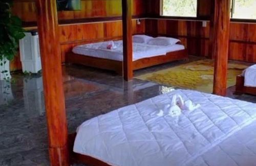 Nam Cat Tien Hotel | Mỏ Vẹt Guesthouse Riverside