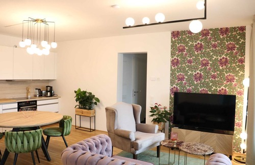 Gmunden Apartamento | M.a.i.s.o.n C.h.i.q.u.e | Balcony | 3 BR