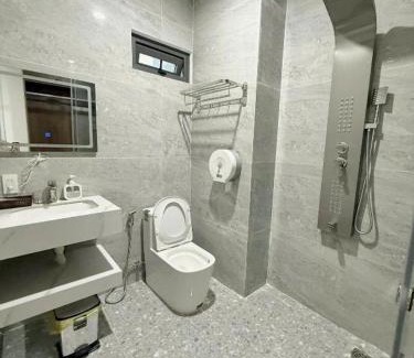 Ninh Kieu Hotel | M Bee Hotel