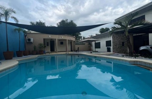 Angeles City Villa | M&C Private Villa, Angeles City