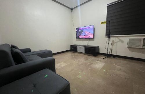 Angeles City Villa | M&C Private Villa, Angeles City