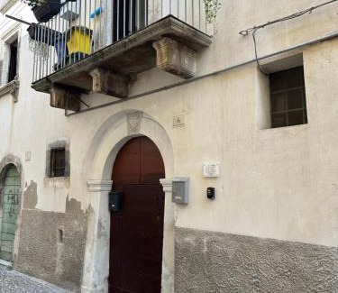 Quartiere XXIV Don Bosco Apartamento | M&C Vicolo Stretto