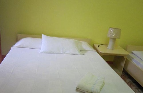 Manoc-Manoc Casa | M&E Guesthouse