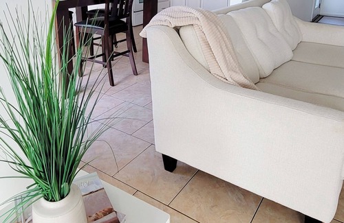 Flour Bluff Casa | M&K's Charming 3-bedroom house by the Bay in lovely Corpus Christi with AC, WiFi