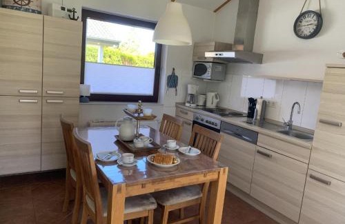 Großwurden Casa | M1 Ferienhaus mit Garten, Terrasse und Carport