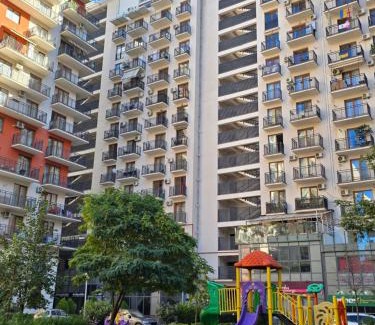Saburtalo Apartamento | M2 Complex near City Mall in City Center