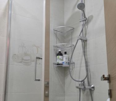 Saburtalo Apartamento | M2 Complex near City Mall in City Center