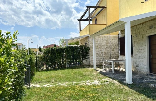 Numana Apartamento | M375 - Marcelli, two-room apartment with garden in a residence with swimming poo