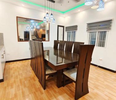 Angeles City Villa | m4 Private Villa