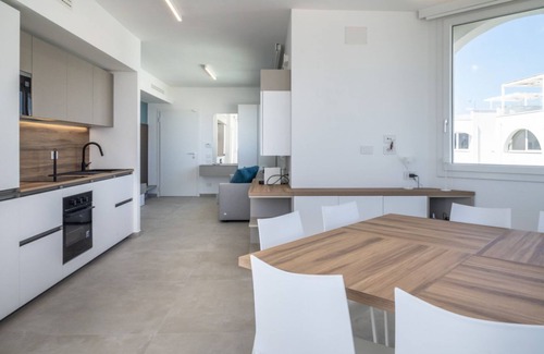 Marcelli Apartamento | M447 - Marcelli, brand new three-room apartment facing the sea in residence with swimming pool