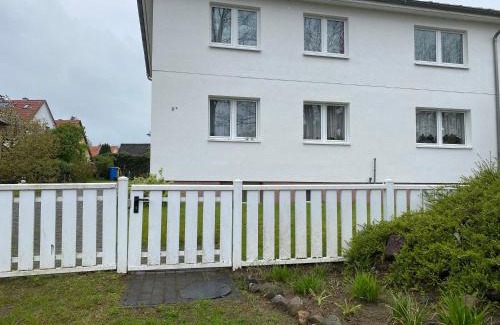 Neubukow Casa | M9 Ferienwohnung mit Balkon am Waldrand im Ostseeland