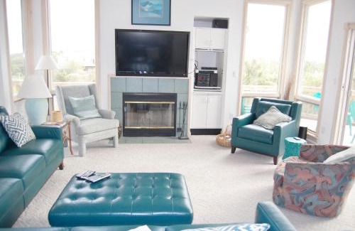Monteray Shores Casa | M906- Castle De La Mar