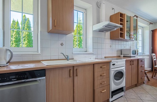 Leba Casa | Mały dworek by Interhome