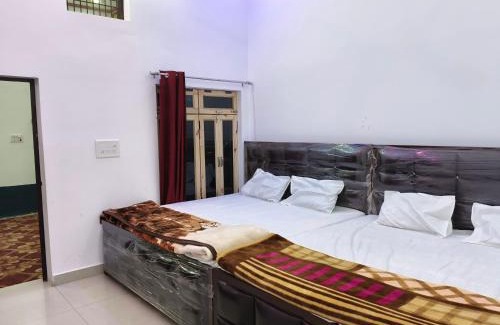 Misrikh Casa | Ma vindhyavasini Atithi Bhavan