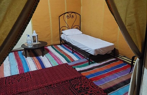 Zaouia De Sidi El Mokhtar Ben Ali Cabina | Tinfou desert camp