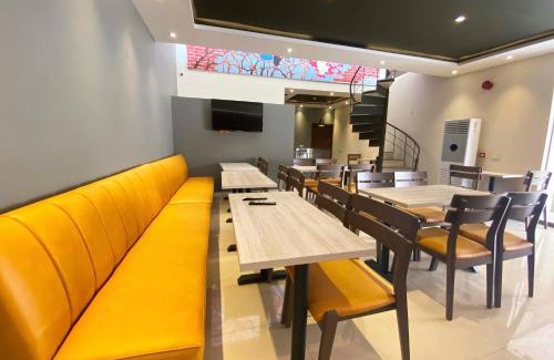Lahore Apartamento | Maati Spaces - Rooms with Kitchen