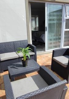 Parklands Casa | Mabhabha's Stay Inn 1