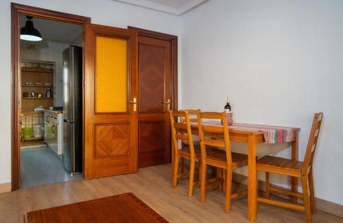 Pio XII Apartamento | Macarena Apartamento Muy Luminoso