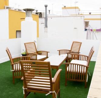 Doctor Barraquer-Grupo Renfe-Policlinico Apartamento | Macarena Home