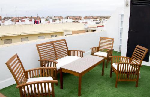 Doctor Barraquer-Grupo Renfe-Policlinico Apartamento | Macarena Home